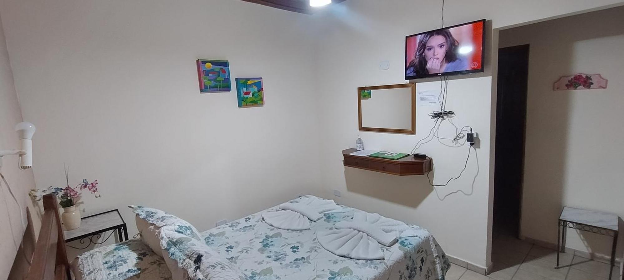 Hospedagem Vila Rica - 500M Do Centro De Cunha Sp Экстерьер фото